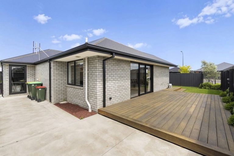 Photo of property in 100 Lenborough Drive, Rolleston, 7614