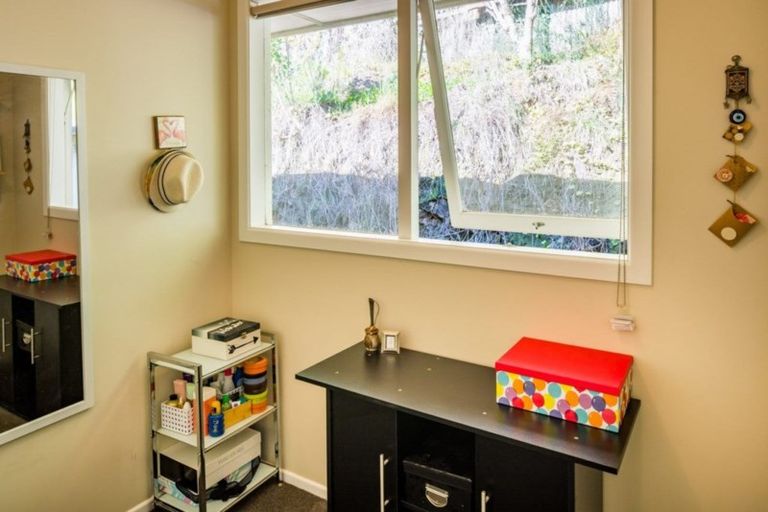 Photo of property in 54 Jocelyn Crescent, Pinehaven, Upper Hutt, 5019