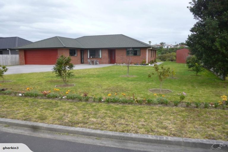 Photo of property in 6 Pukeko Street, Ruakaka, 0116