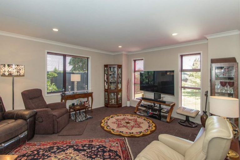 Photo of property in 19 Arbuckle Road, Frimley, Hastings, 4120