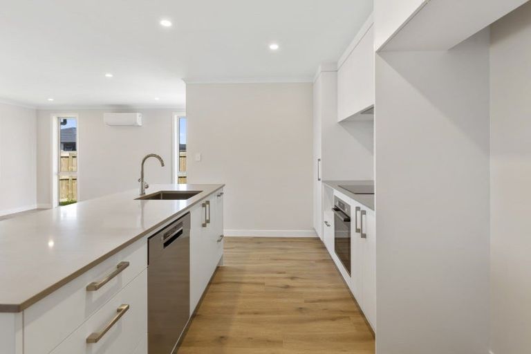 Photo of property in 59 Nursery Lane, Papamoa, 3118