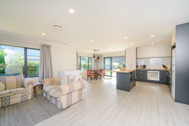 Photo of property in 39 Barling Street, Himatangi Beach, Foxton, 4891