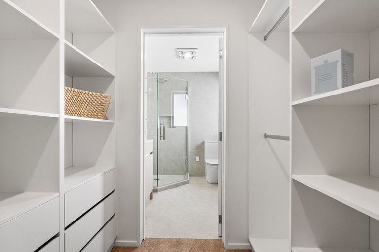 Photo of property in 144a Oaktree Avenue, Browns Bay, Auckland, 0630