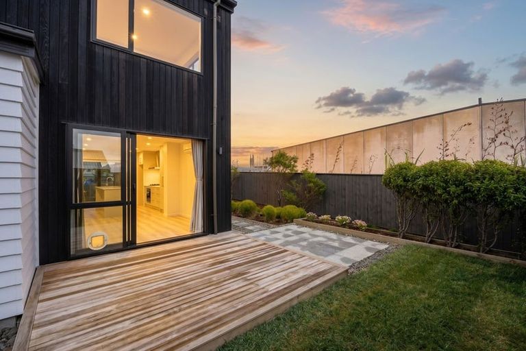 Photo of property in 8 Alexander French Close, Silverdale, 0932