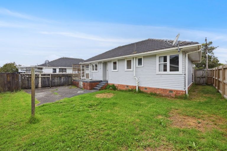 Photo of property in 47 Fairdene Avenue, Henderson, Auckland, 0610