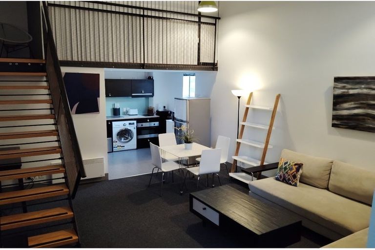 Photo of property in Urbane Apartments, 58/29 Webb Street, Mount Cook, Wellington, 6011