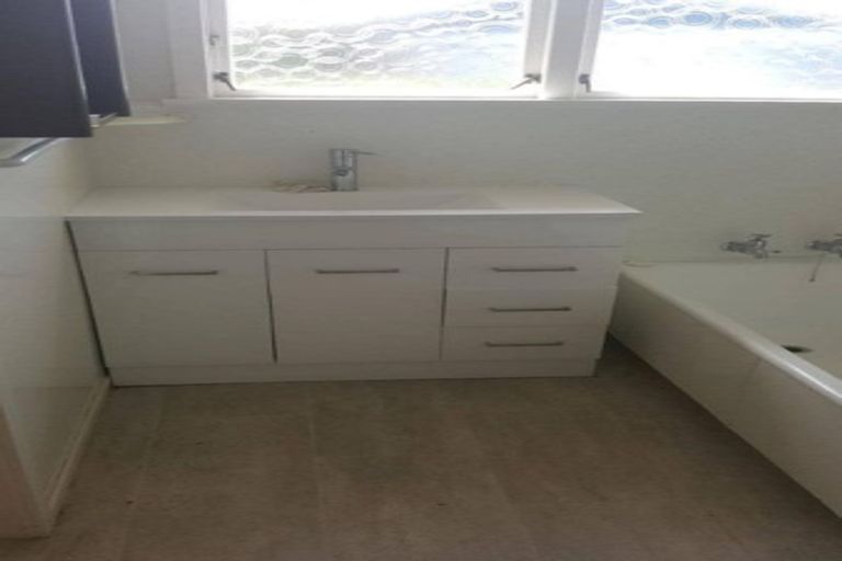 Photo of property in 446 Kahikatea Drive, Dinsdale, Hamilton, 3204