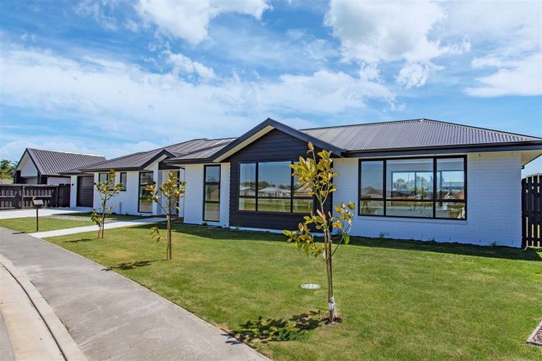 Photo of property in 3 Karos Lane, Northwood, Christchurch, 8051