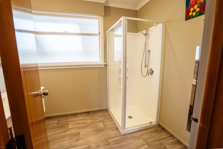 Photo of property in 21 Kenilworth Road, Oamaru North, Oamaru, 9400