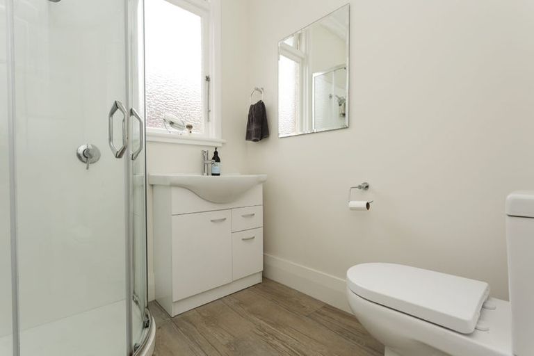 Photo of property in 272 Macandrew Road, Forbury, Dunedin, 9012