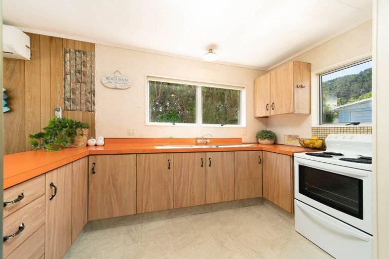 Photo of property in 2065 Whangarei Heads Road, Whangarei Heads, Whangarei, 0174