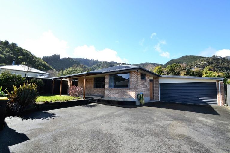 Photo of property in 7 Hodgson Place, Atawhai, Nelson, 7010