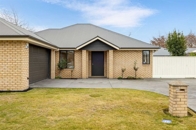 Photo of property in 1 Argyle Place, Prebbleton, 7604