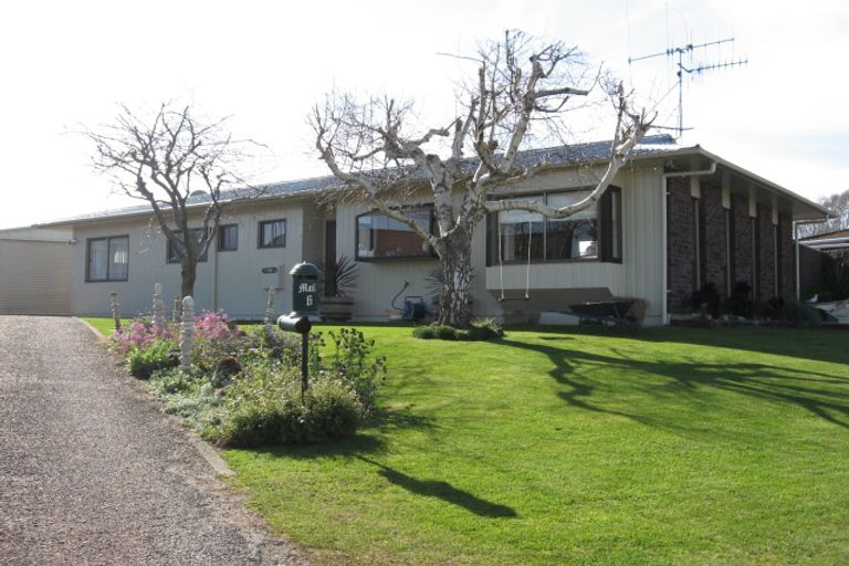 Photo of property in 6 Avon Place, Springvale, Whanganui, 4501