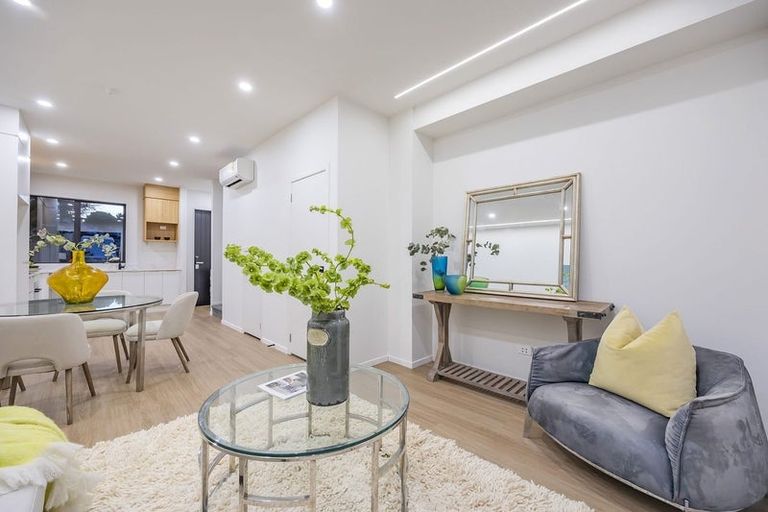 Photo of property in 14/7 Broadview Place, Howick, Auckland, 2014