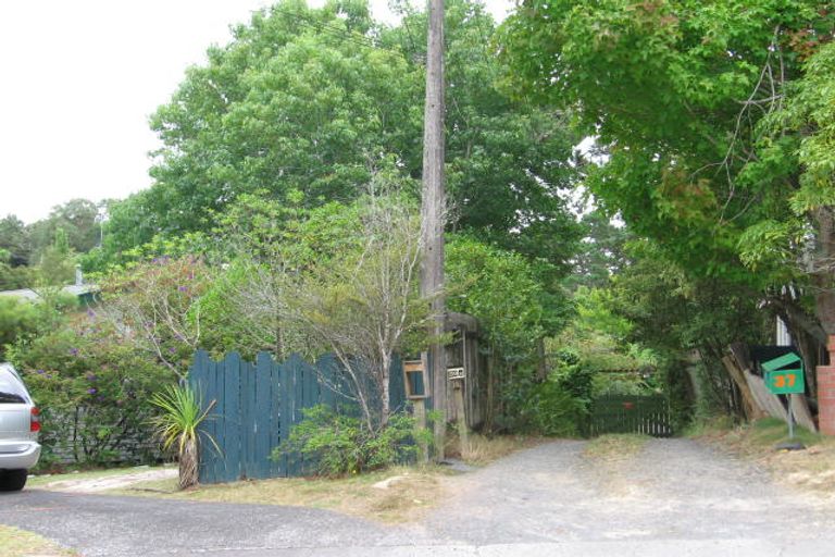 Photo of property in 1/39 Saffron Street, Birkdale, Auckland, 0626