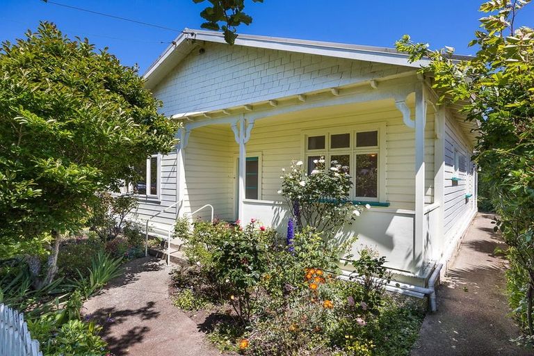 Photo of property in 46 Cranley Street, Musselburgh, Dunedin, 9013