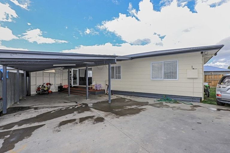 Photo of property in 8b Arklow Place, Flaxmere, Hastings, 4120