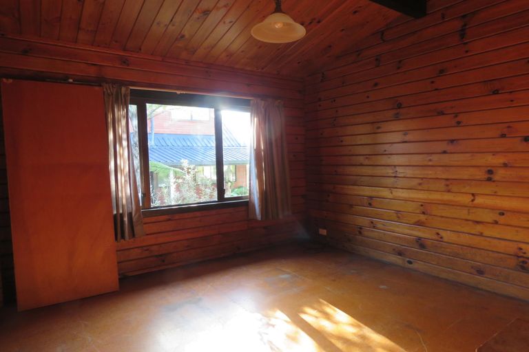 Photo of property in 51 Stratford Drive, Cable Bay, 0420