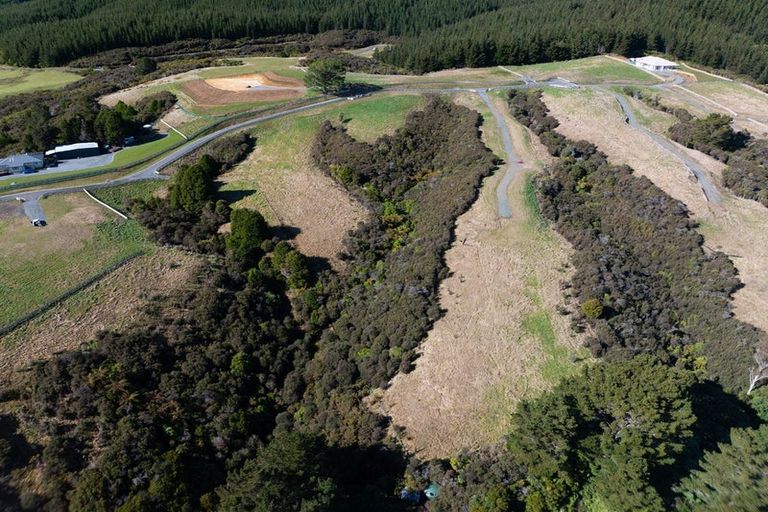 Photo of property in 10 Raikes Road, Kaitoke, Upper Hutt, 5018