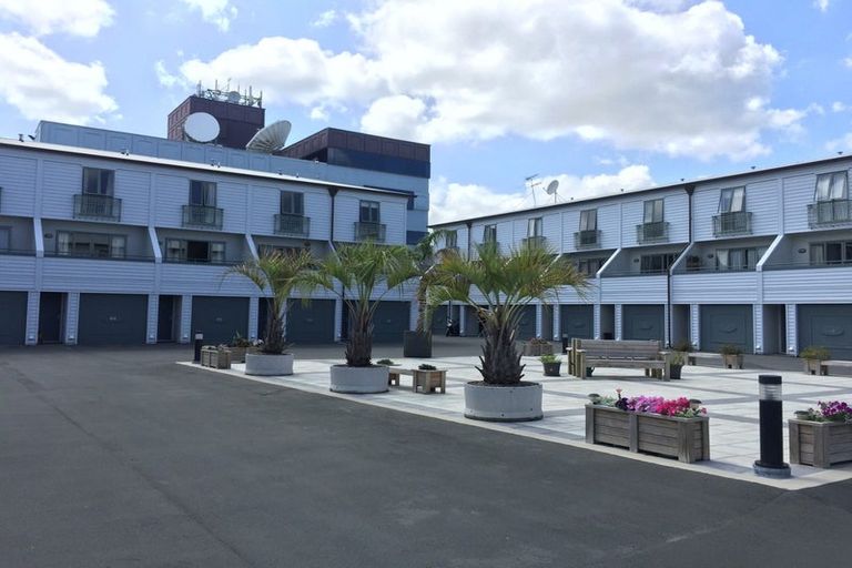 Photo of property in 25/10 Ruru Street, Eden Terrace, Auckland, 1021