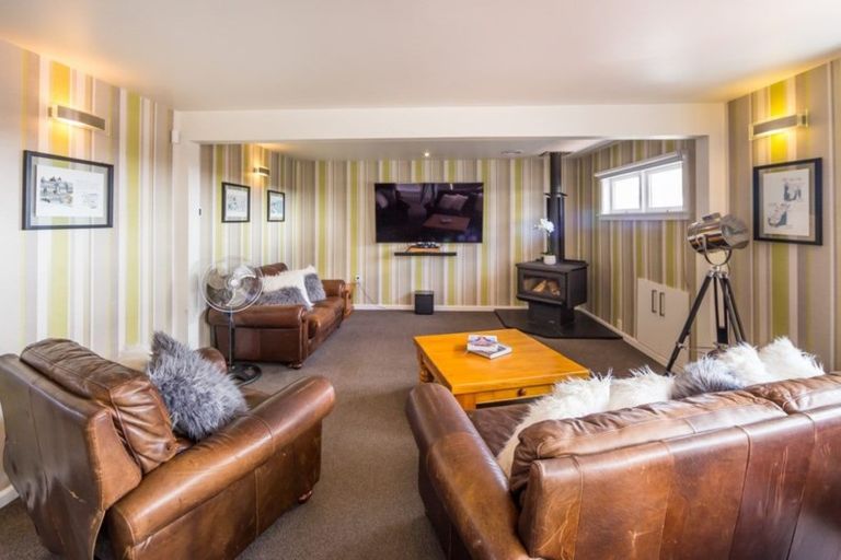 Photo of property in 226 Wairakei Road, Bryndwr, Christchurch, 8053