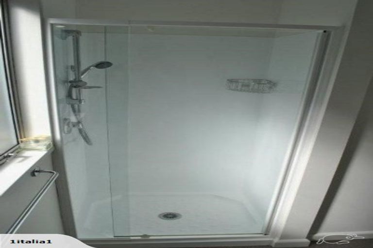 Photo of property in 4/34 Holly Road, St Albans, Christchurch, 8014