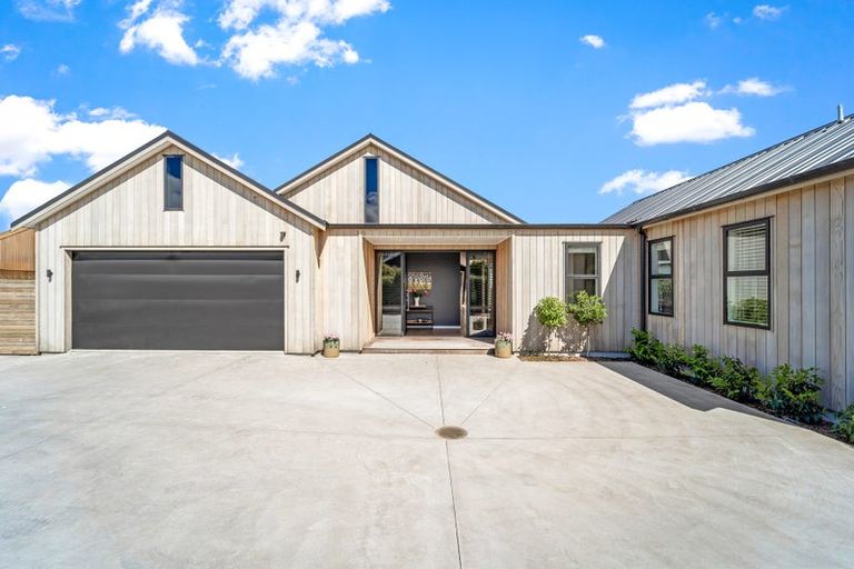 Photo of property in 9 Awanui Crescent, Matakana, Warkworth, 0985