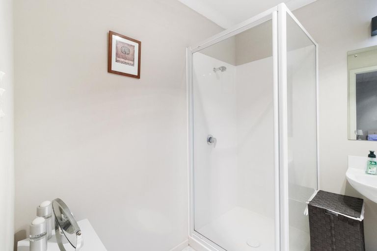 Photo of property in 15 Burr Street, Cambridge, 3434