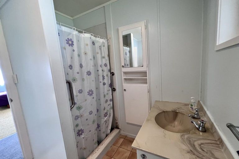 Photo of property in 15 Frances Street, Tirau, 3410