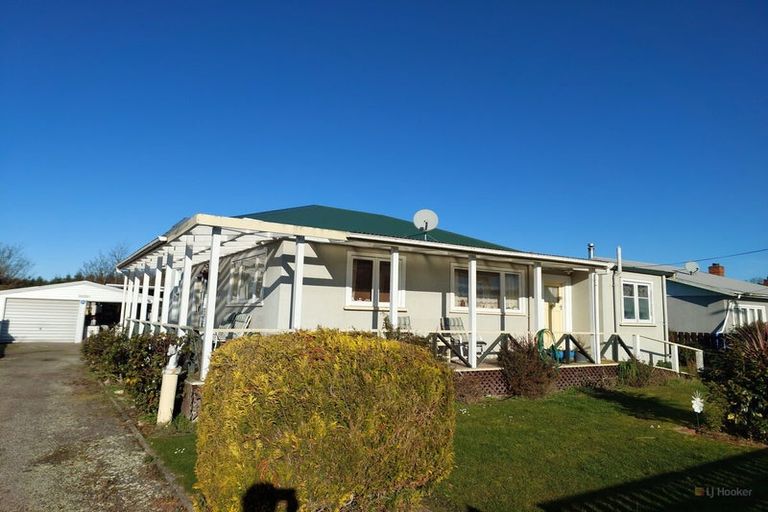 Photo of property in 5 Edward Street, Waimate, 7924