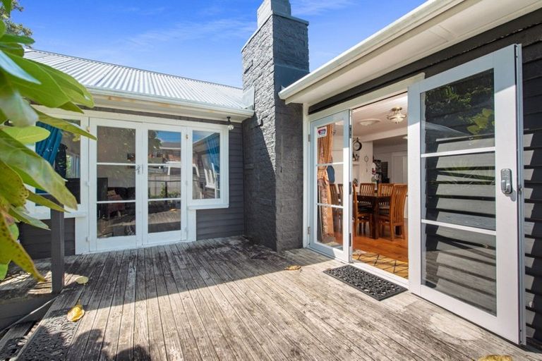 Photo of property in 256 Papamoa Beach Road, Papamoa Beach, Papamoa, 3118