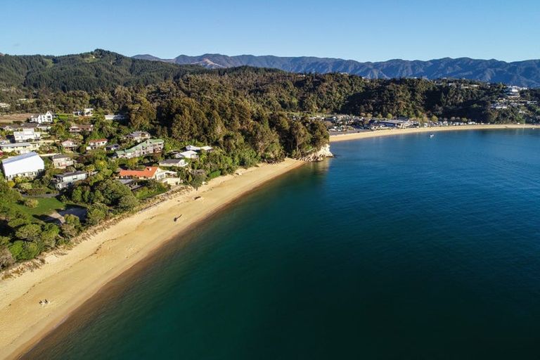 Photo of property in 30 Kotare Place, Kaiteriteri, Motueka, 7197