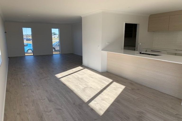 Photo of property in 9 Waituna Street, Pegasus, 7612