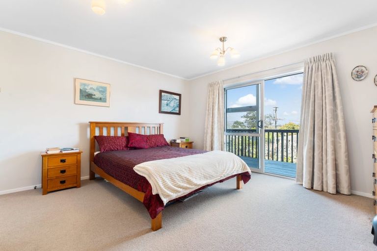 Photo of property in 19 Trinidad Road, Sunnynook, Auckland, 0620