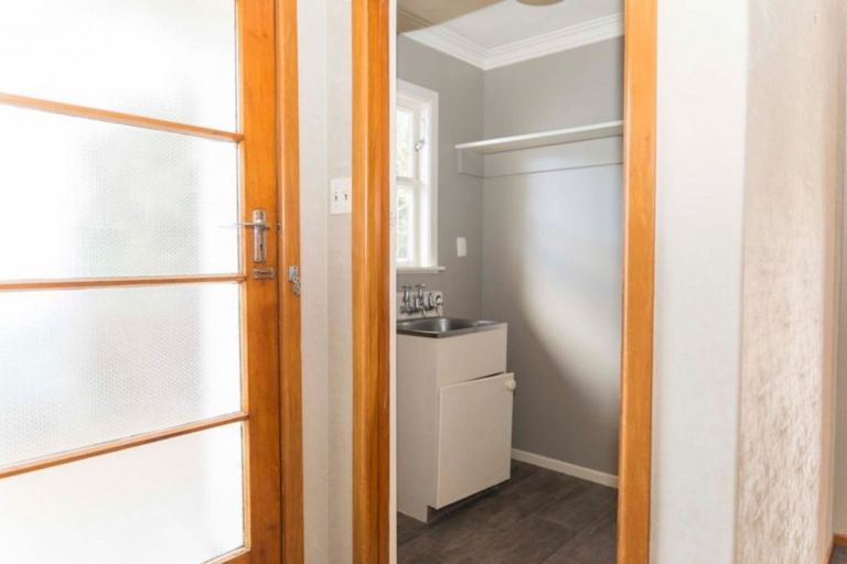 Photo of property in 6 Redfern Street, Dannevirke, 4930