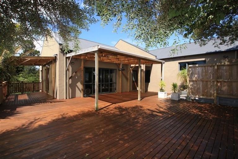 Photo of property in 41d Salisbury Road, Birkdale, Auckland, 0626