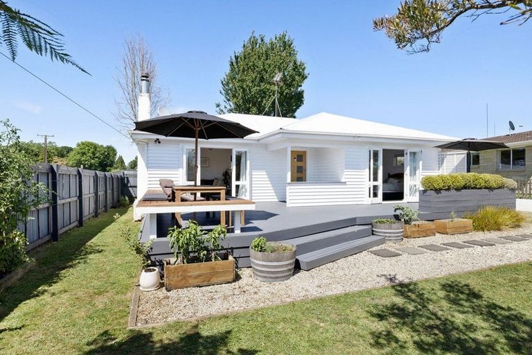 Photo of property in 52 Campbell Street, Leamington, Cambridge, 3432