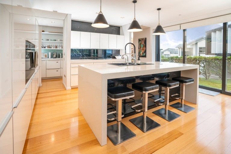 Photo of property in 24 Punjab Street, Khandallah, Wellington, 6035