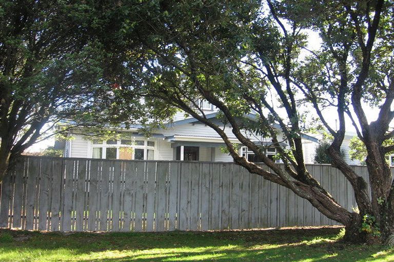 Photo of property in 3 Collingwood Street, Waterloo, Lower Hutt, 5011