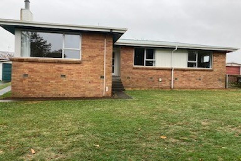 Photo of property in 35 Greenough Crescent, Te Awamutu, 3800