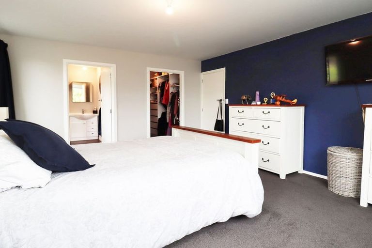 Photo of property in 16 Rees Street, Duntroon, Oamaru, 9494