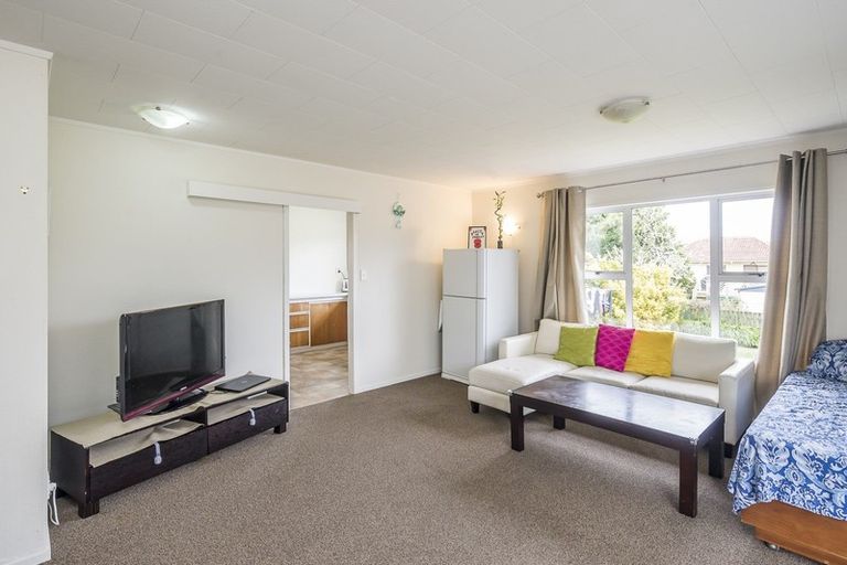 Photo of property in 14a Nola Avenue, Raumati Beach, Paraparaumu, 5032