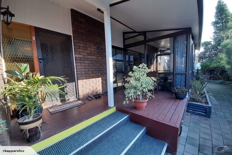 Photo of property in 8 Knightsbridge Place, Dinsdale, Hamilton, 3204