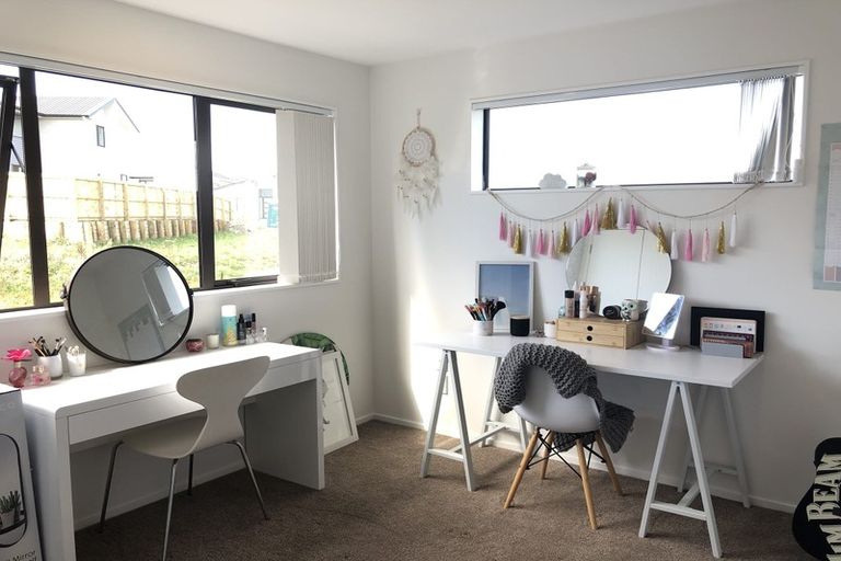 Photo of property in 139 Tiriwa Drive, Massey, Auckland, 0614