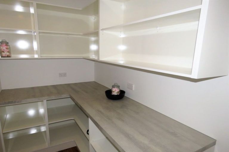 Photo of property in 9 Grove Avenue, Weston, Oamaru, 9401