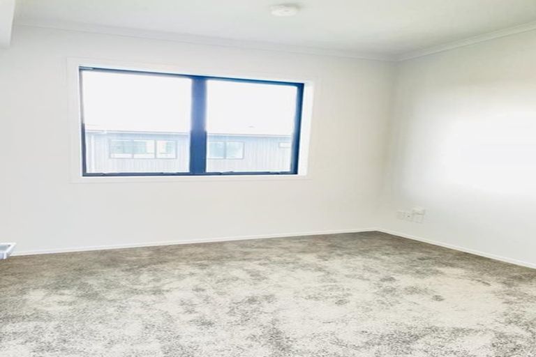 Photo of property in 18/11 Carlos Drive, Flat Bush, Auckland, 2016