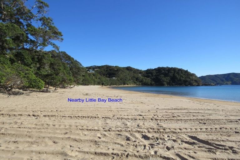 Photo of property in 31 Little Bay Drive, Waikawau, Coromandel, 3584