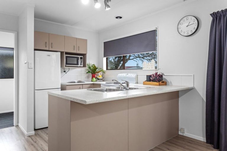 Photo of property in 2a Ratima Place, Whakatane, 3120