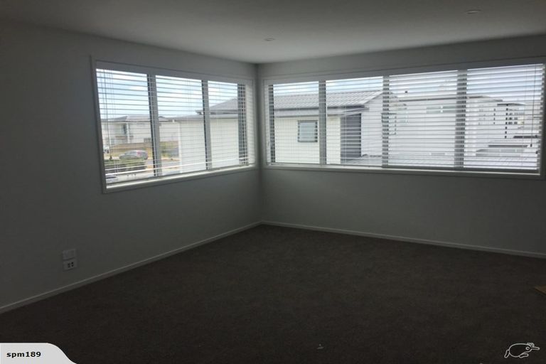 Photo of property in 7 Greenfinch Road, Hobsonville, Auckland, 0616